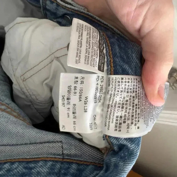 914 Levi's 501S Distressed Jeans Size 26 - Picture 6 of 6